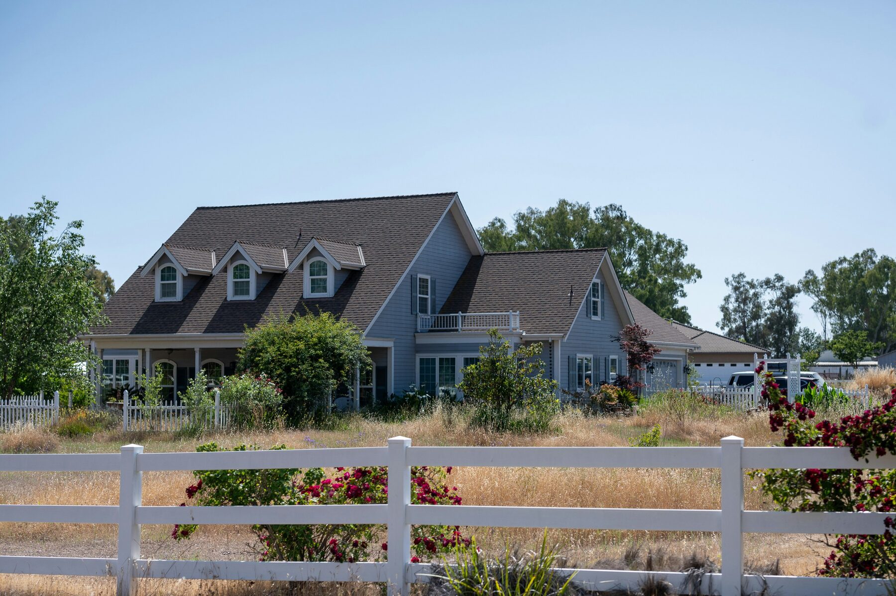 A country home surrounded by trees in Northern California